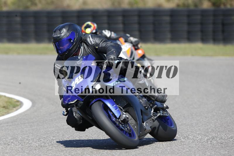 /Archiv-2025/49 26.08.2025 Cornu Master School ADR/rot-rouge/349